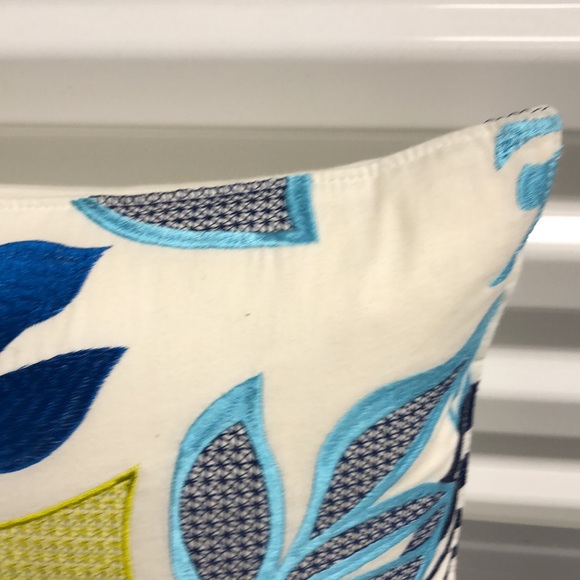 Trina Turk lumbar pillow - Picture 2 of 4